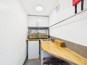 Photo 13- click for photo gallery